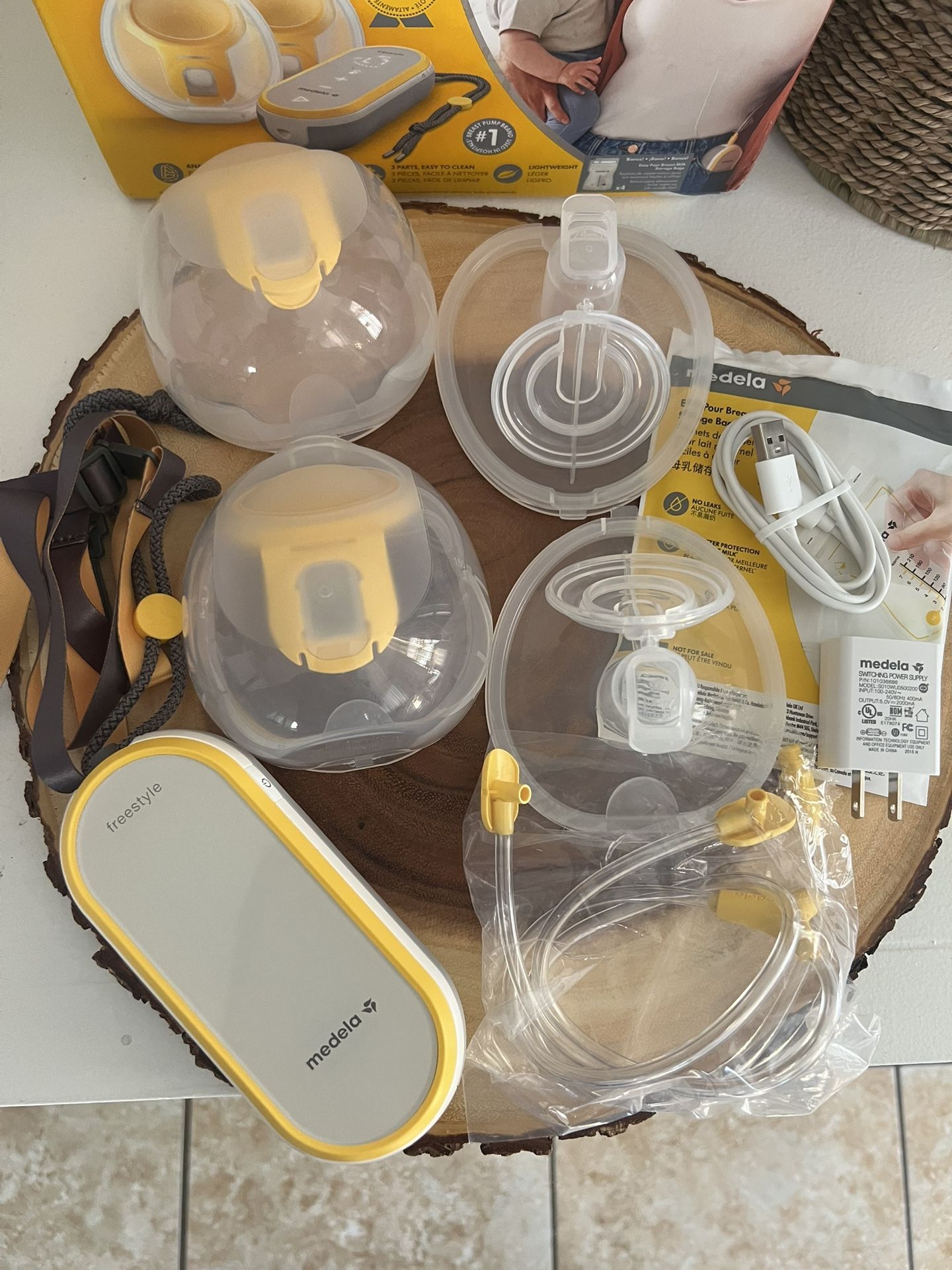 Medela Breast Pump (new 