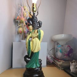 MCM Oriental Chalkware Lamp 1950--60s

