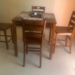 Dinning Table