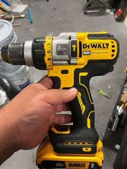 Dewalt drill w battery