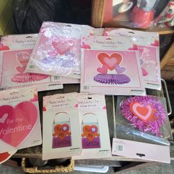 Happy Valentines  Decorations 