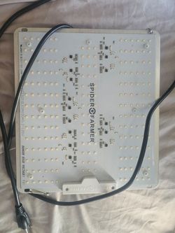 Spiderfarm Grow Light