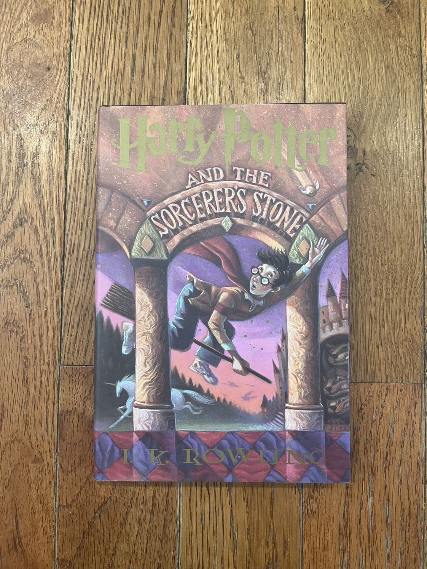 Harry Potter And The Sorcerer's Stone 1st US Edition-1st Printing HCDJ BCE