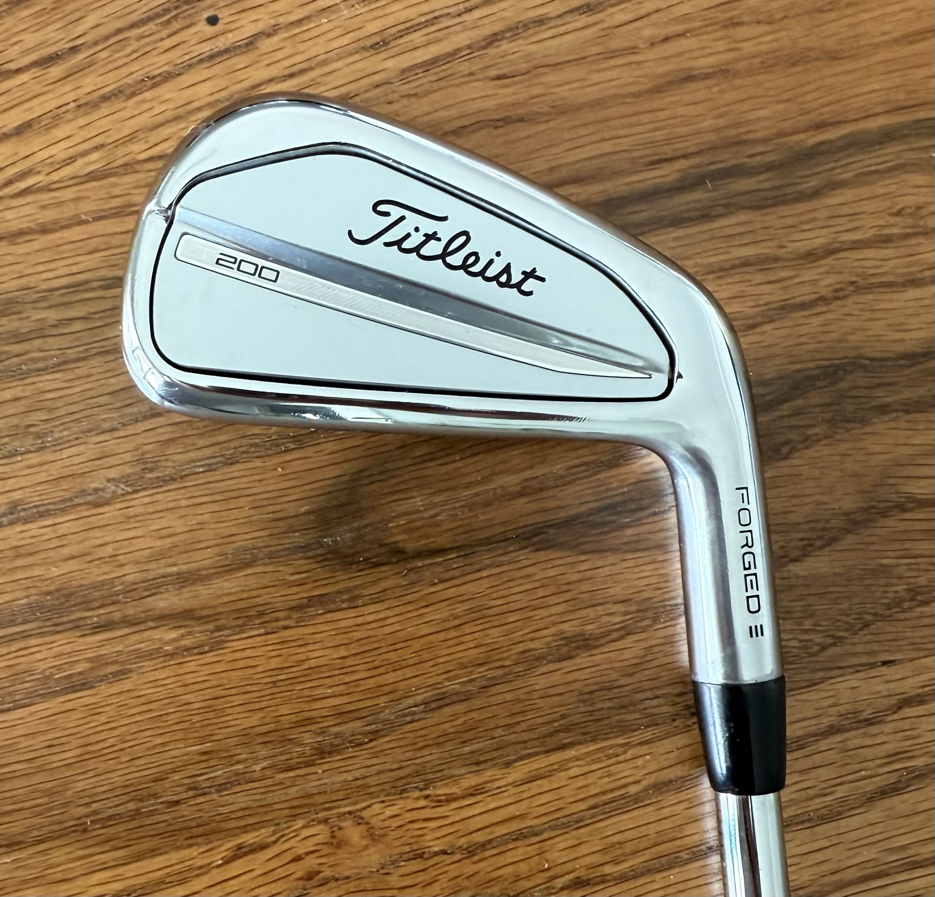 Titleist T200 Forged 4 Iron 21° Steel True Temper AMT Black Stiff S300 38.5"