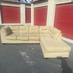 Super Comfy Nice Blue Sectional Couch 🔥🔥