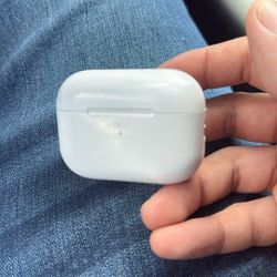 AIRPOD PRO 2  , OCULUS QUEST , UNLOCKED BROKEN IPHONE 13