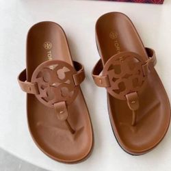 T sandals 