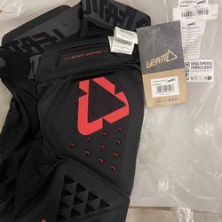 Leatt Hip Back Protection New  Medium 