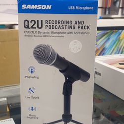 Samson Q2U Recording and Podcasting Pack USB/XLR Dynamic Microphone with