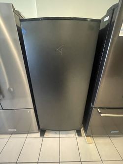Gladiator 17.8 Cu. Ft. All Refrigerator