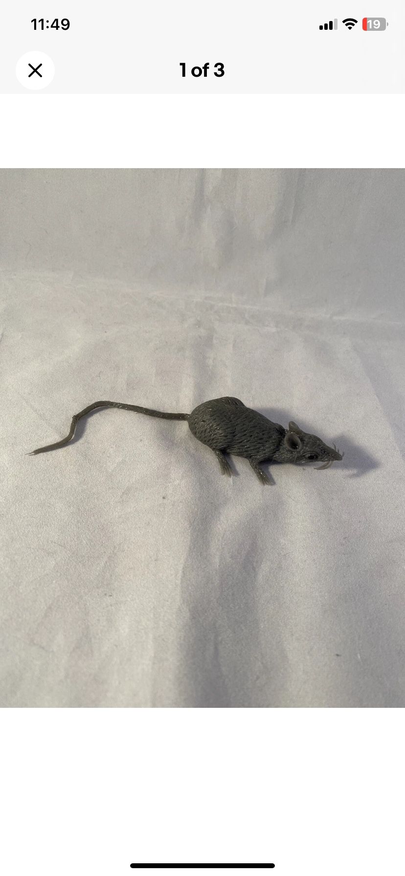 Excellent looking rubber mice Halloween prop decoration, gag