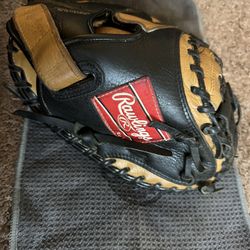 Youth glove