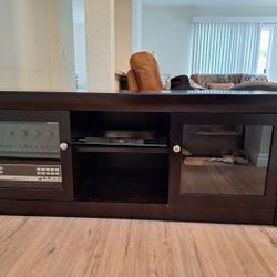 Media / TV / Entertainment Stand And Storage