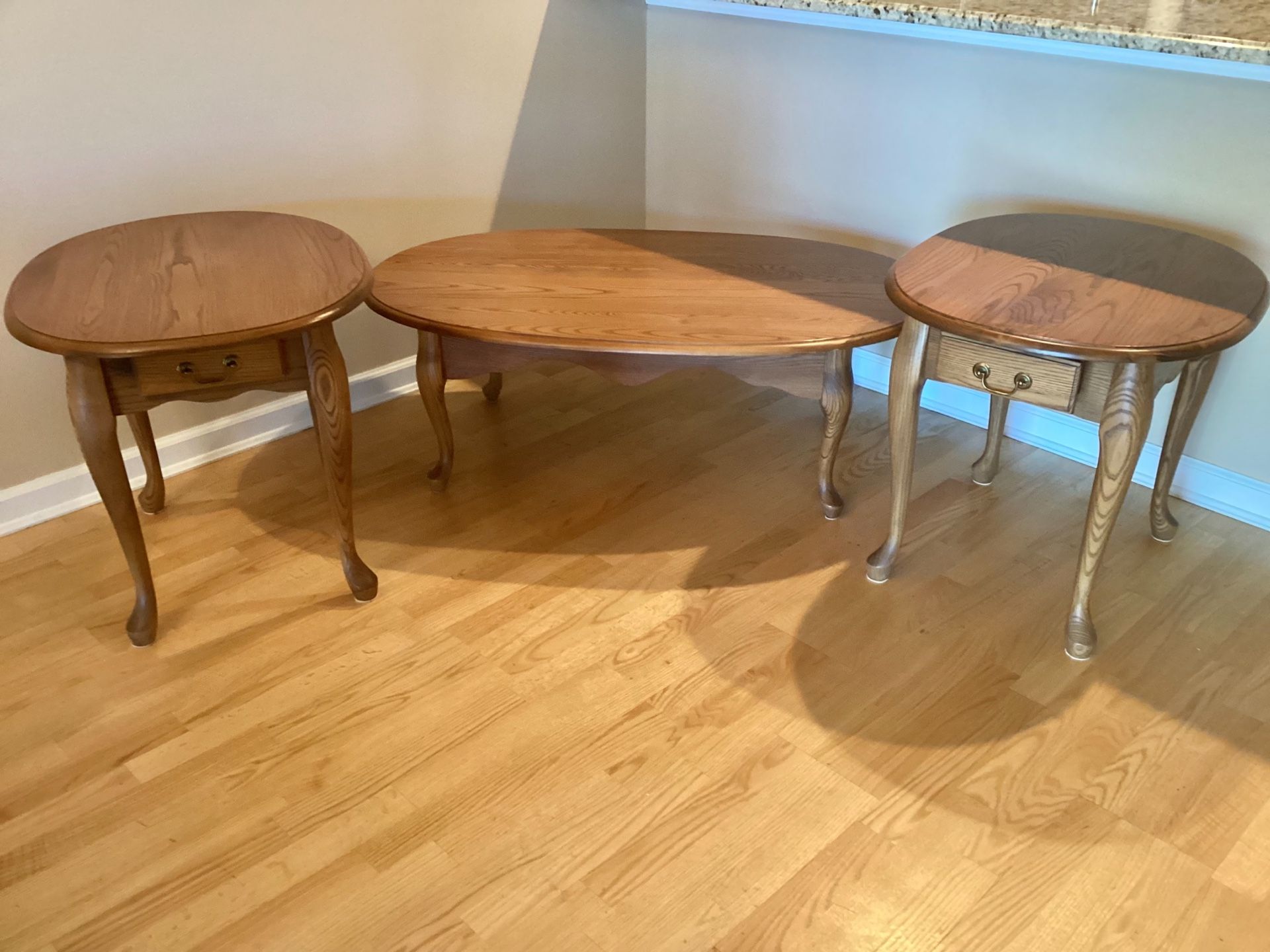 Preowned Solid Oak Coffee Table + 2 End Tables Living Room Set