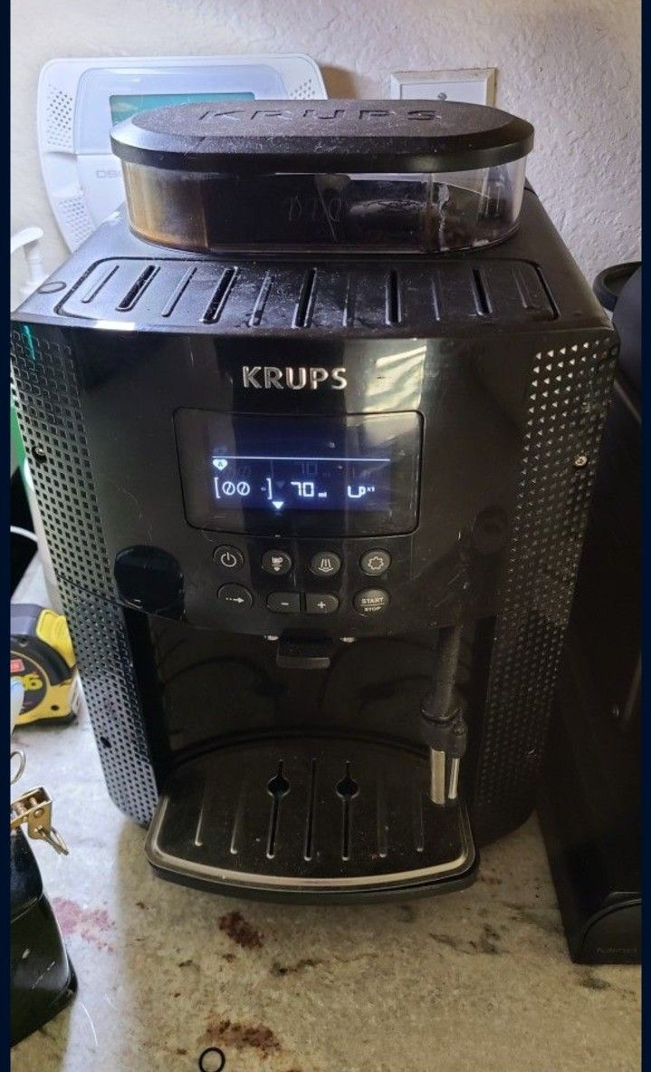 Fully AUTOMATIC ESPRESSO grinder machine KRUPS With steam Nozzle For Cappuccino