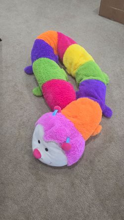 Toys R Us Animal Alley Jumbo Plush Caterpillar