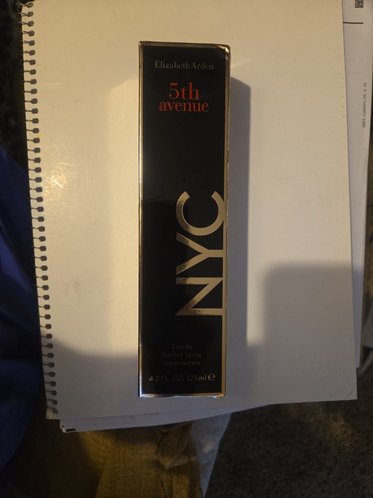 Elizabeth Arden parfum spray 4.2oz(125ml)