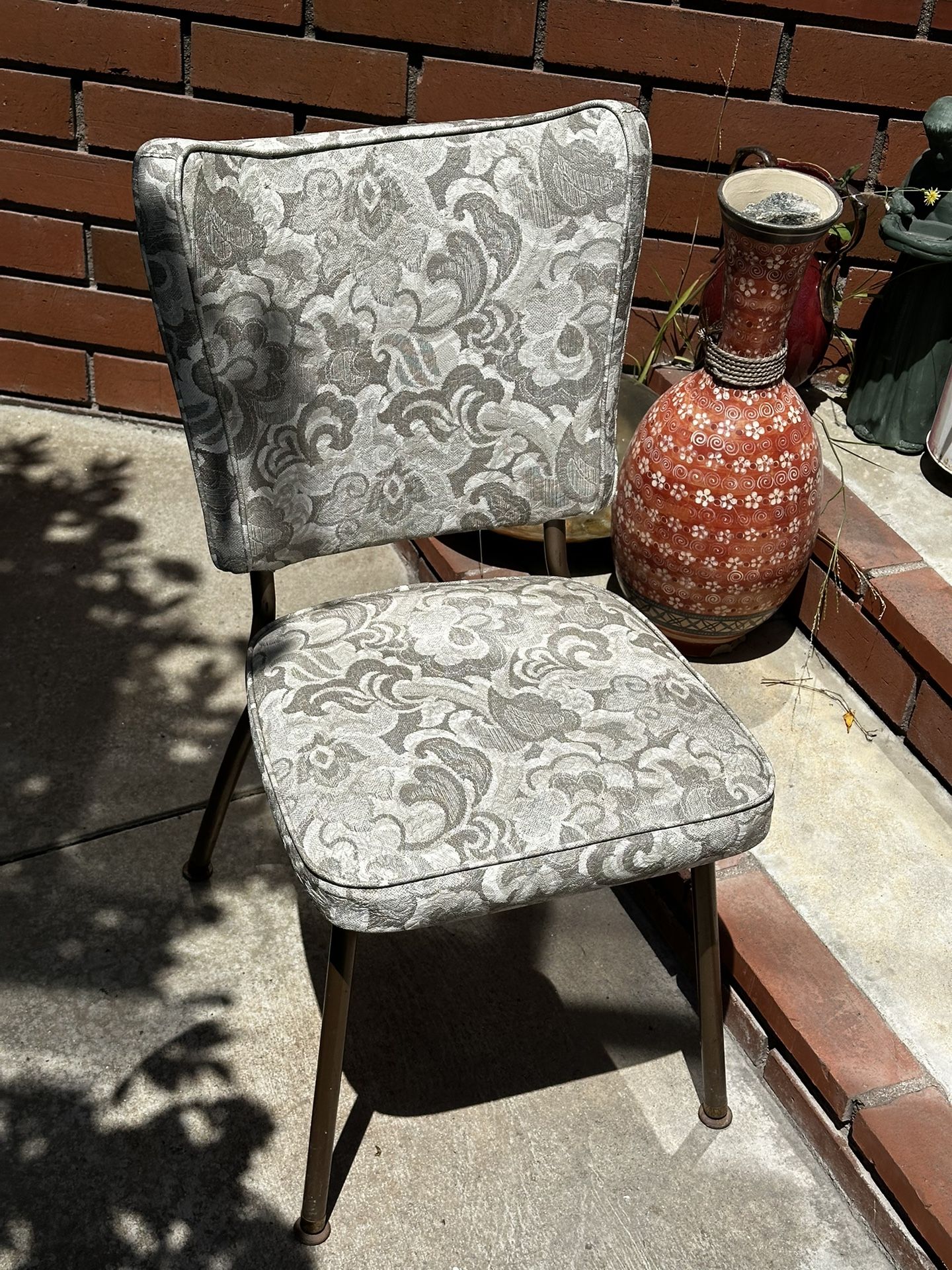 Vintage Vinyl Chairs From The 50’s (2)