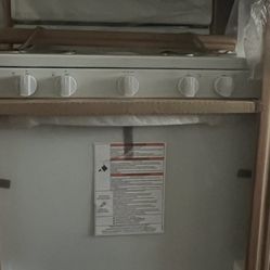 Stove 30” New