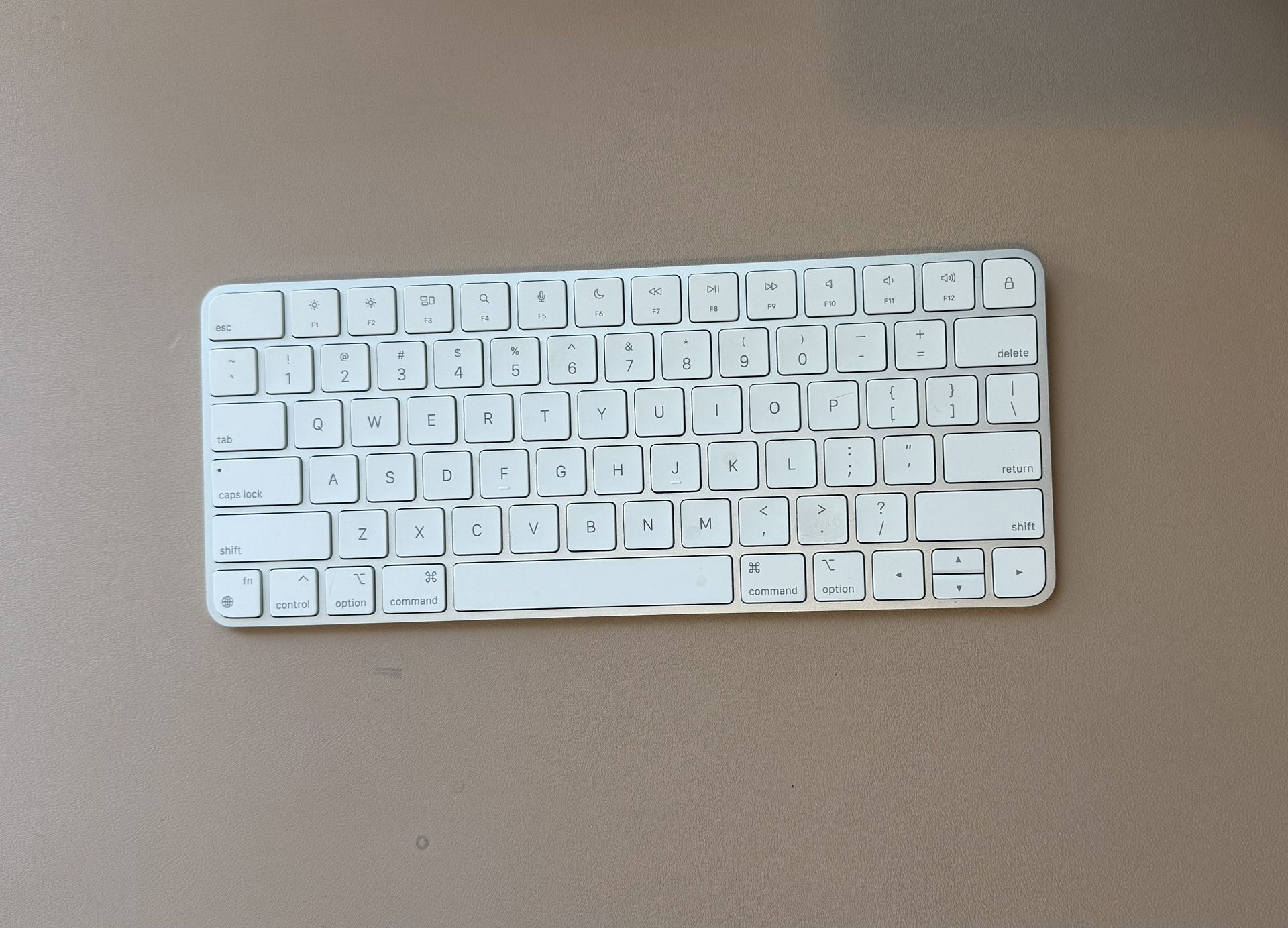 Magic Keyboard