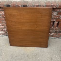 Table 3ft By 3ft Make A Offer 