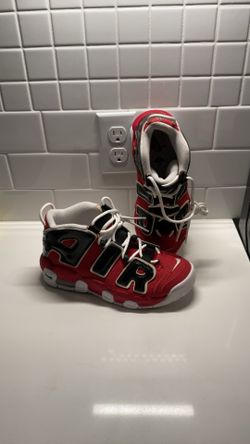 Nike Air More Uptempo Bulls 2017  Size 5y
