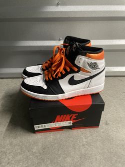 Air Jordan 1 Retro High OG "Electro Orange"