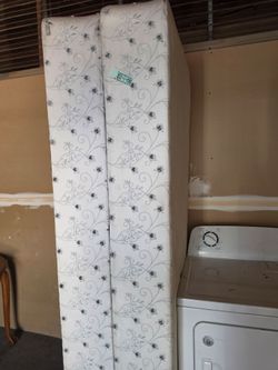 Cal King Box Spring Set