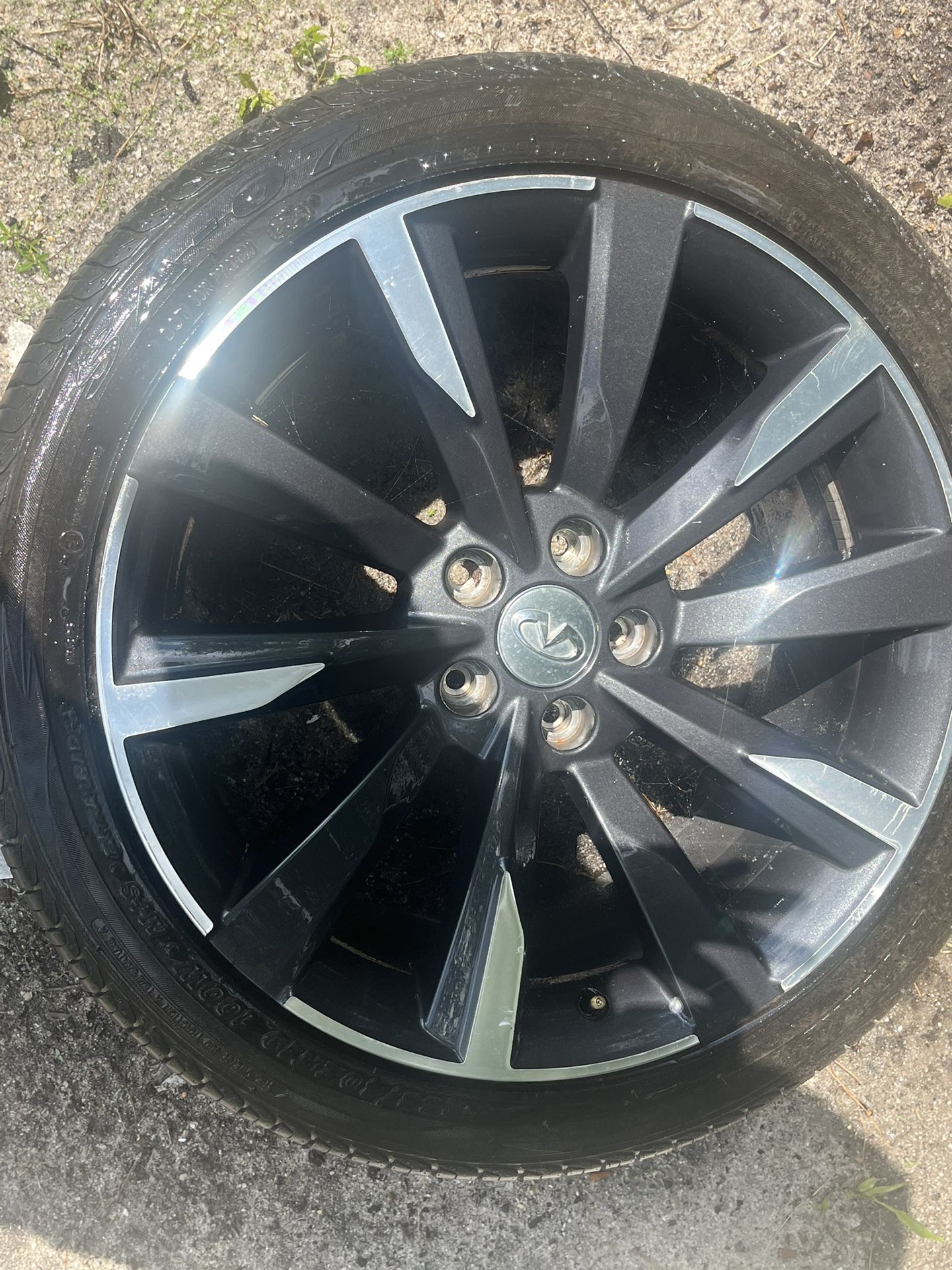 2017 Infiniti Q60