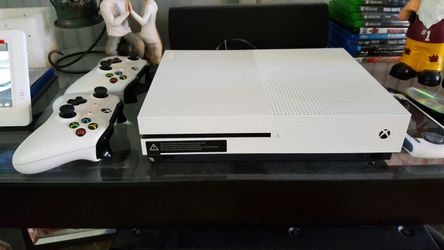 Xbox one s 500 gig