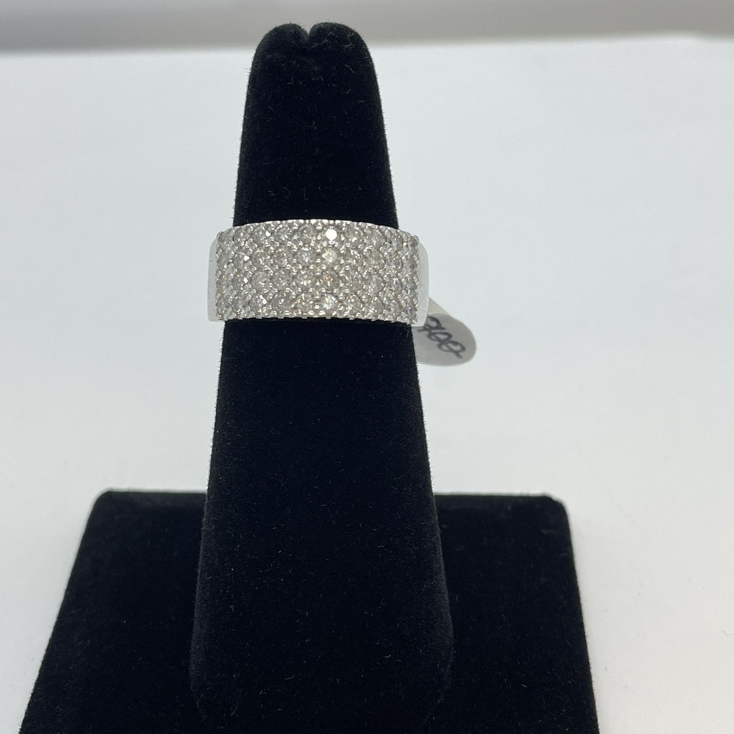 14k White Gold Diamond Ring.New.