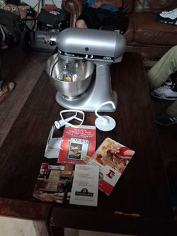 KitchenAid Classic Plus Stand Mixer Silver