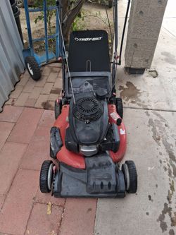 Lawnmower working good $70