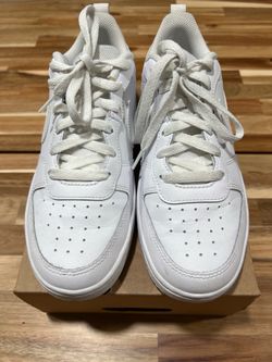 White Nike Court Borough Low - Size 6.5Y