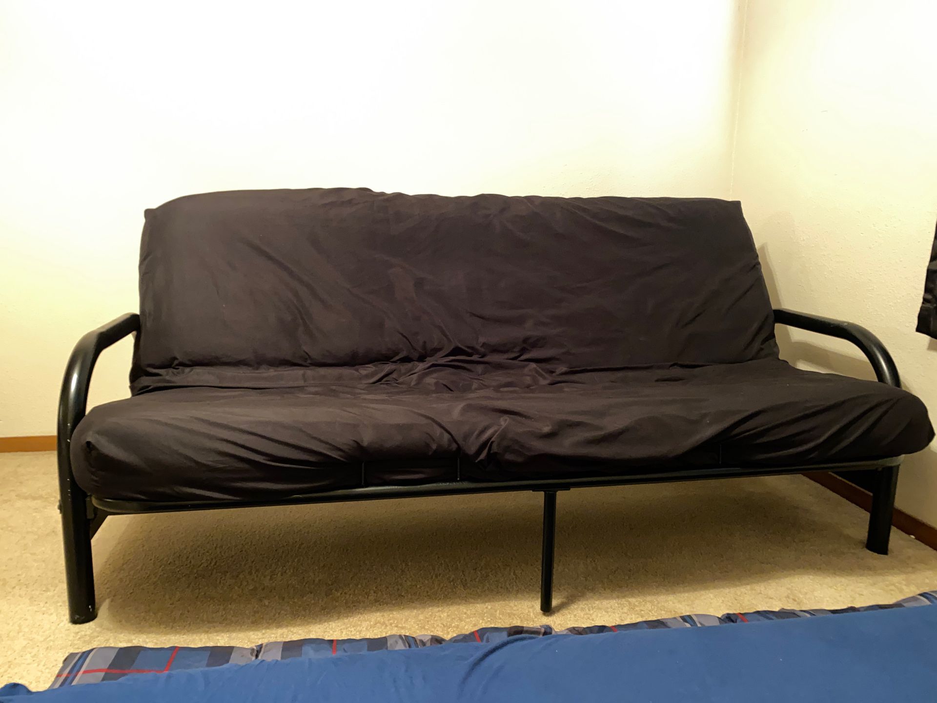 Metal frame futon with cushion