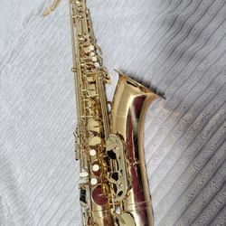 Saxofón Alto Allora – Excelente estado