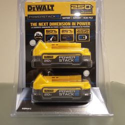Dewalt 20v Powerstack Compact Batteries 2 Pack Brand New Sealed