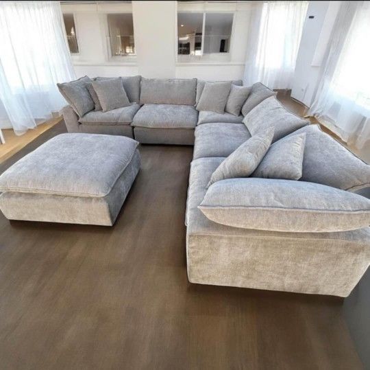 MODULAR BRAND NEW LIGHT GREY SECTIONAL SAME DAY DELIVERY