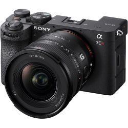 Sonny Alpha A7CR with Sony FE 16mm f/1.8 G Lens (Sony E)