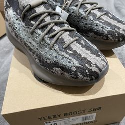 Yeezy Boost 380 Size 10