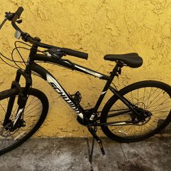 Schwinn 700c Glenwood Hybrid Bike