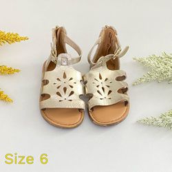 Girls Size 6 Gold Summer Sandals By Cat & Jack