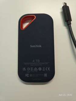 Sandisk 4tb SSD extreme pro never used
