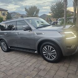 Nissan Armada  Sl