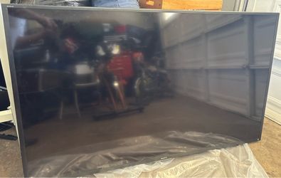 Sony Bravia 70” Smart TV – Works