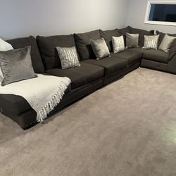 Sectional Couch 