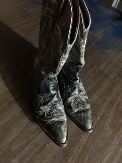 Botas de avestruz color negras size 10
