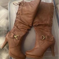Brown High top Boots  (READ DESCRIPTION)