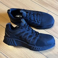 Reebok women’s 7 men’s 5 work shoes