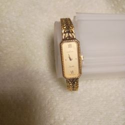 Swiss Hamilton Women's Vintage Watch Gold Toned